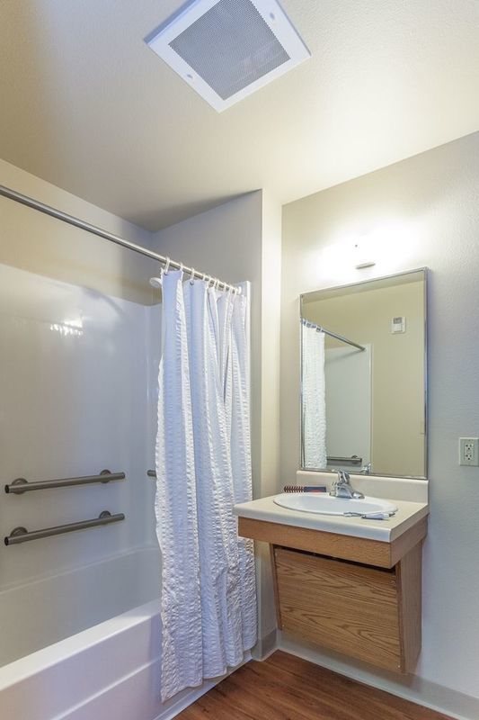 Extended Stay America Select Suites - Cincinnati - Florence - Airport Номер фото