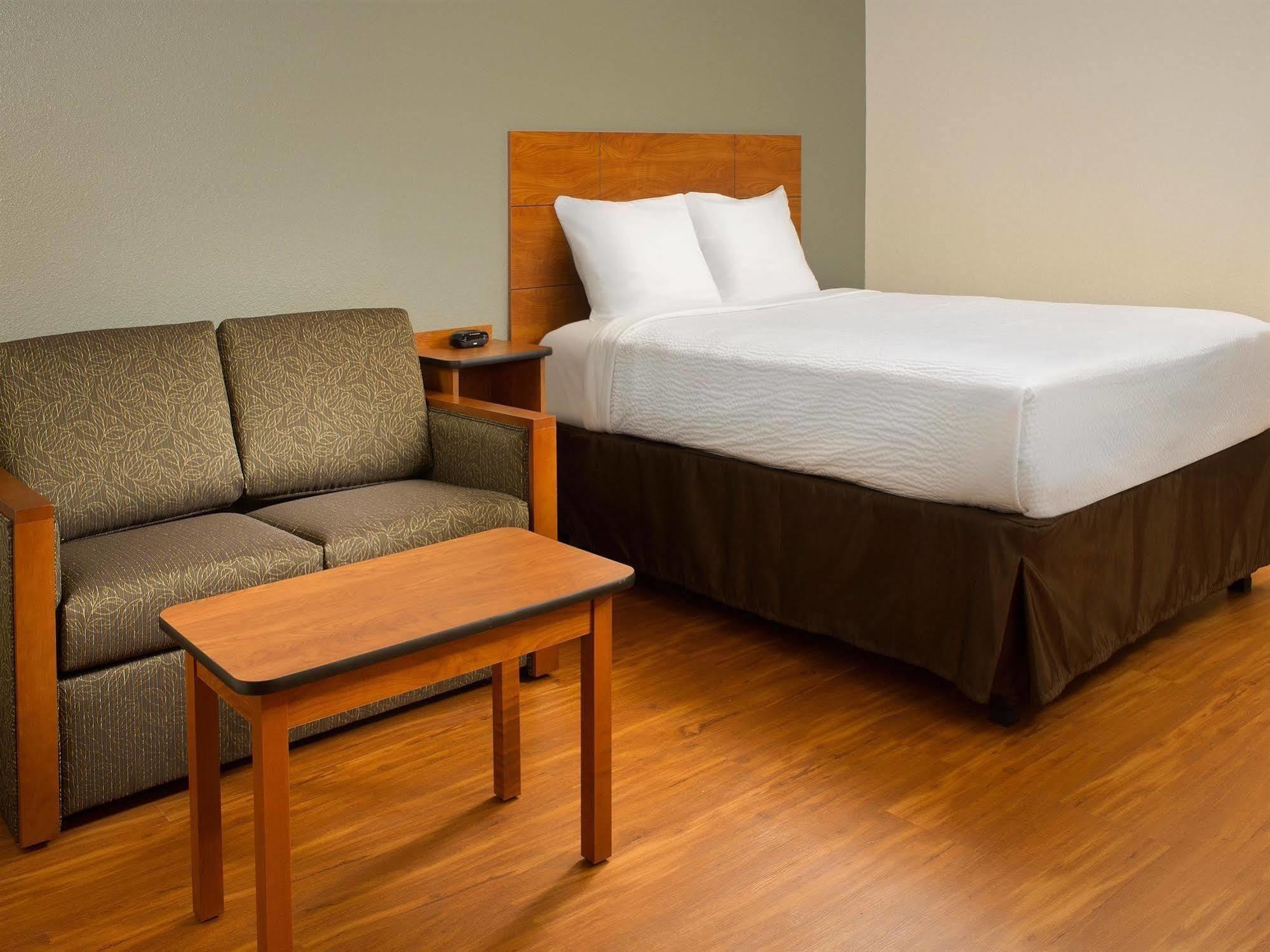 Extended Stay America Select Suites - Cincinnati - Florence - Airport Экстерьер фото
